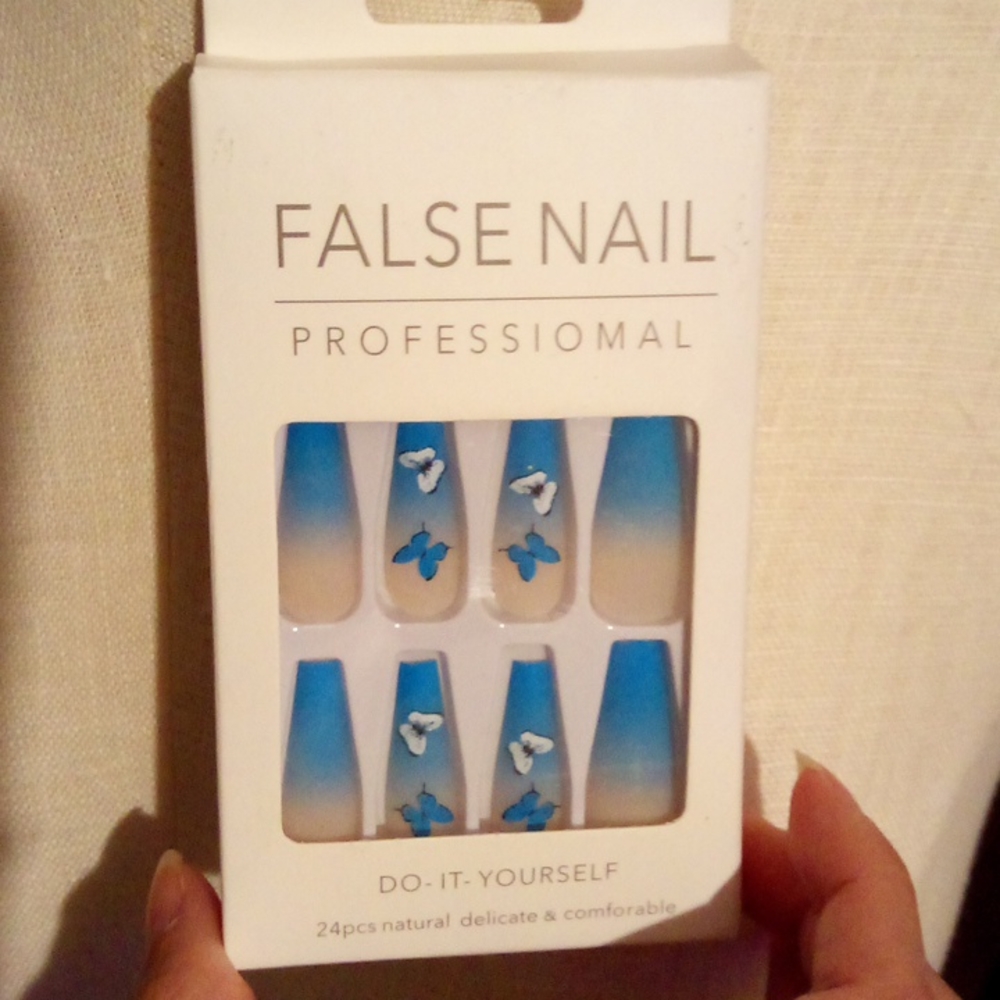 False nails
